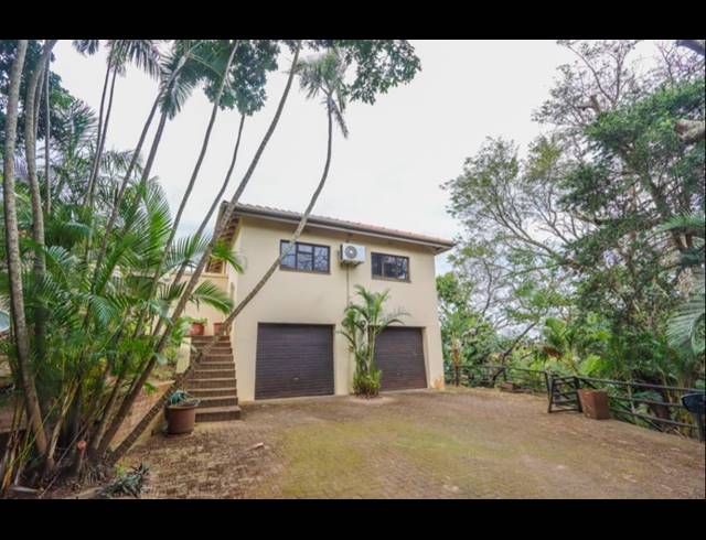 6 BEDROOM FREESTANDING FOR SALE IN FREELAND PARK